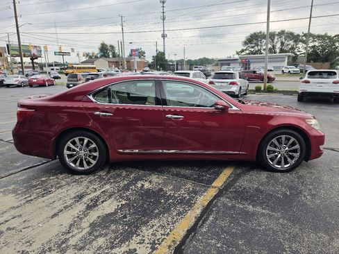 Used 2012 Lexus LS 460 AWD w/ Luxury Value Edition image 4