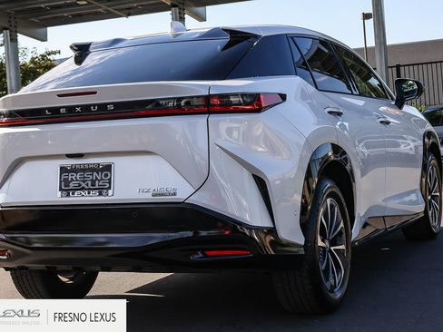 Certified 2023 Lexus RZ 450e Premium w/ Technology Package AWD/4WD image 6
