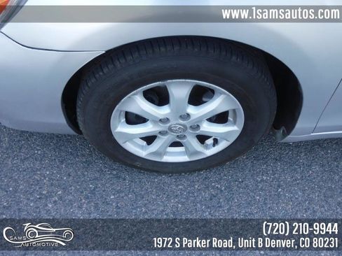 Used 2010 Toyota Camry LE image 38