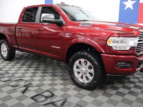 Used 2019 RAM 2500 Laramie AWD/4WD image 16