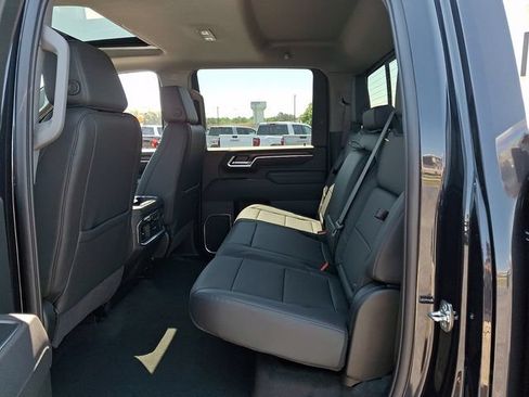 New 2026 GMC Sierra 2500 SLT w/ SLT Convenience Package AWD/4WD image 7