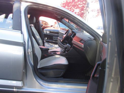 Used 2019 Volkswagen Jetta R-Line image 61