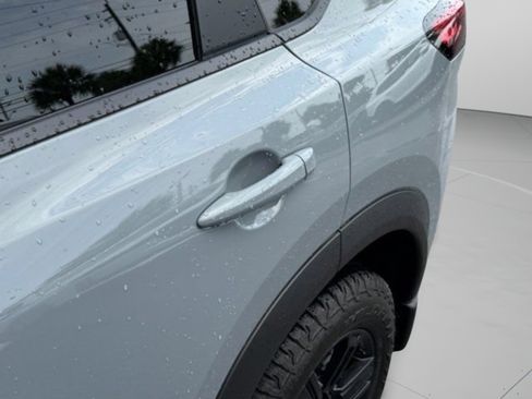 Used 2026 Nissan Rogue SV AWD/4WD image 33