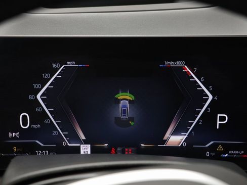 Certified 2025 BMW X7 xDrive40i w/ Executive Package image 8