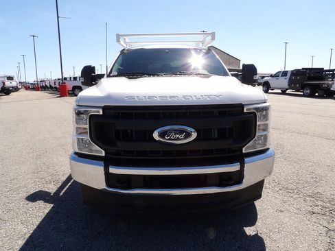 Used 2022 Ford F250 XL w/ Power Equipment Group AWD/4WD image 12