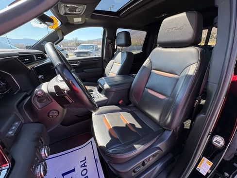 Used 2023 GMC Sierra 1500 AT4 w/ Technology Package image 31