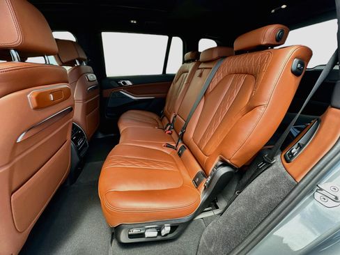 Certified 2024 BMW X7 M60i w/ Executive Package AWD/4WD image 26