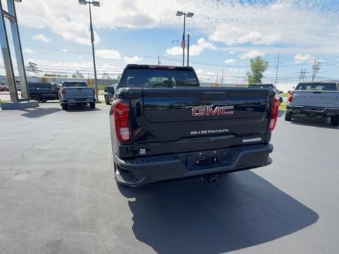 Certified 2023 GMC Sierra 1500 Elevation w/ LPO, Elevation Black Package AWD/4WD image 7