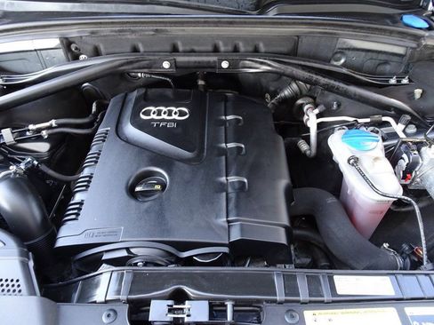 Used 2017 Audi Q5 2.0T Premium w/ Audi MMI Navigation Plus image 20