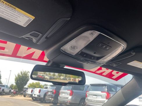 Used 2021 Chrysler 300 S RWD image 23