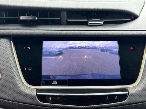 Used 2023 Cadillac XT5 Luxury image 25