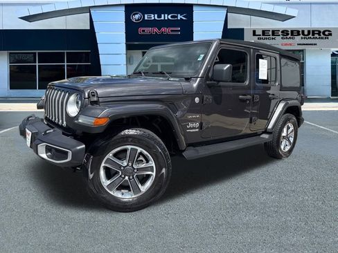 Used 2021 Jeep Wrangler Unlimited Sahara image 3