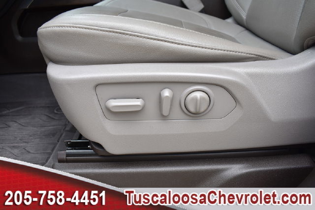 Used 2022 GMC Sierra 2500 SLT w/ SLT Premium Package AWD/4WD image 23