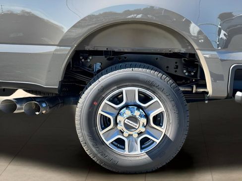 New 2026 Ford F250 Lariat w/ Lariat Premium Package AWD/4WD image 47