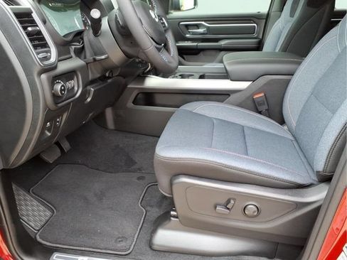 New 2026 RAM 1500 Big Horn AWD/4WD image 11