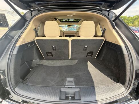 Used 2024 Acura MDX SH-AWD image 28