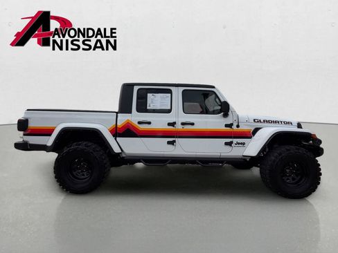 Used 2021 Jeep Gladiator Sport AWD/4WD image 3