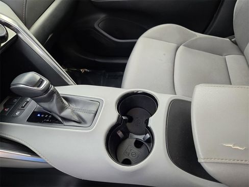 Used 2021 Toyota Venza image 22