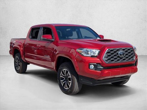 Used 2020 Toyota Tacoma TRD Sport image 3