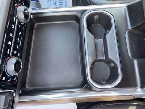 Used 2024 Chevrolet Silverado 2500 High Country w/ High Country Premium Package image 26