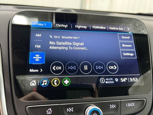 Used 2024 Chevrolet Equinox LT FWD image 13