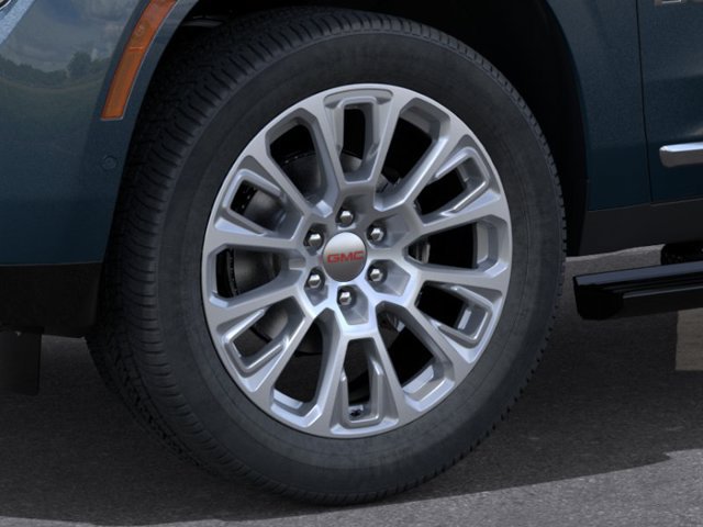 New 2027 GMC Yukon Denali w/ Sun & Power Step Package AWD/4WD image 9