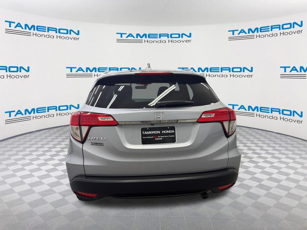 Used 2022 Honda HR-V EX image 4
