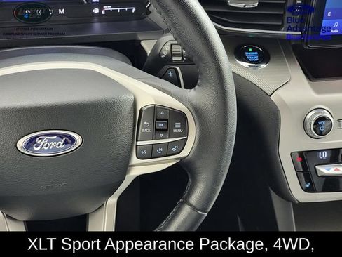 Certified 2021 Ford Explorer XLT w/ Equipment Group 202A AWD/4WD image 27