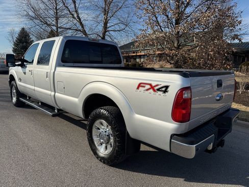 Used 2013 Ford F250 Lariat w/ Lariat Chrome Pkg image 8