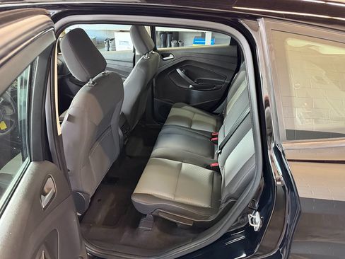 Used 2018 Ford C-MAX SE FWD image 5