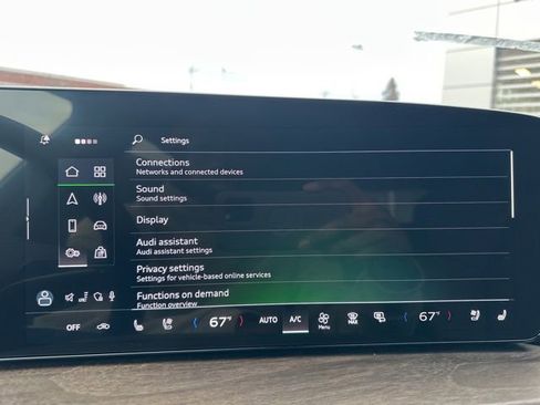 New 2025 Audi Q5 Premium Plus image 32