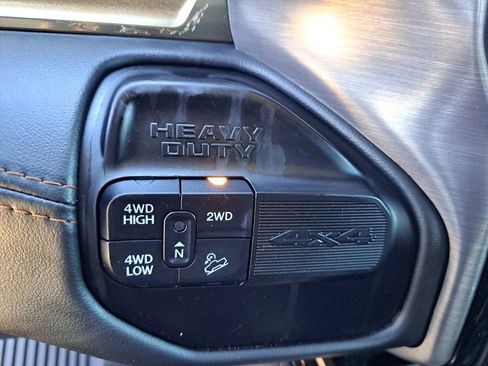 Used 2024 RAM 2500 Limited w/ Towing Technology Group image 7