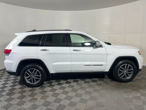 Certified 2018 Jeep Grand Cherokee Limited AWD/4WD image 11