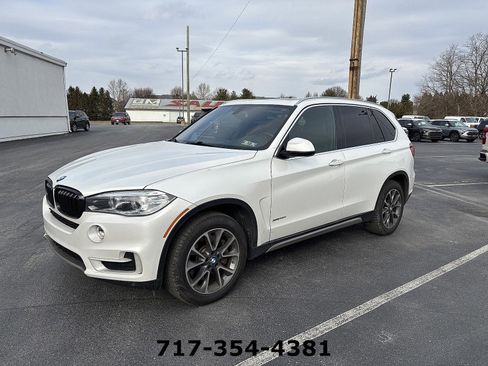 Used 2017 BMW X5 xDrive50i image 1