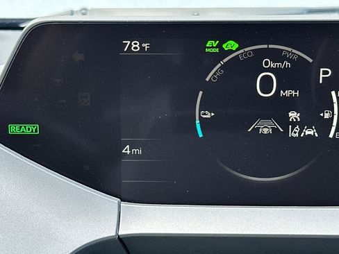 New 2026 Toyota Prius Plug-In Hybrid image 24