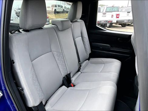 Certified 2024 Toyota Tacoma SR5 image 21