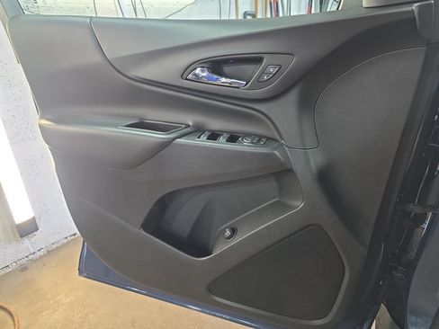 Used 2024 Chevrolet Equinox LT AWD/4WD image 26