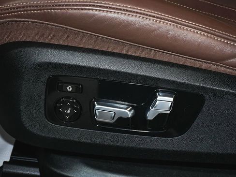 Used 2021 BMW X5 M50i w/ Premium Package AWD/4WD image 53