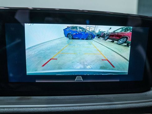 Used 2024 Buick Envista Preferred w/ Convenience II Package image 27