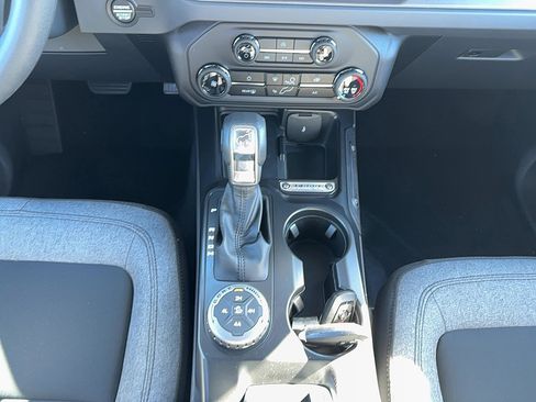 New 2025 Ford Bronco Base w/ Sasquatch Package image 14