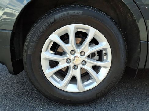 Used 2020 Chevrolet Equinox LT FWD image 10