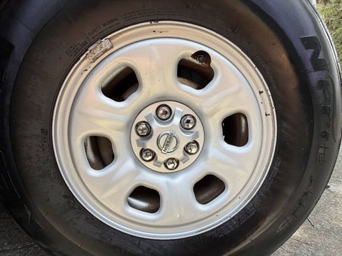 Used 2018 Nissan Frontier S RWD image 15