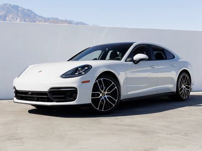 Used 2023 Porsche Panamera Platinum Edition w/ Sport Chrono Package