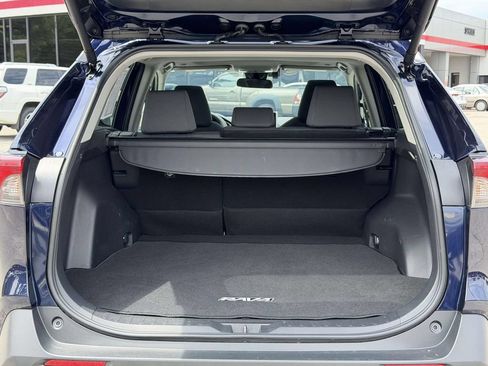 Certified 2025 Toyota RAV4 XLE w/ Convenience Package AWD/4WD image 14