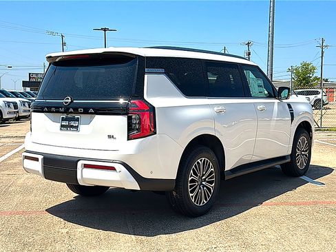 New 2026 Nissan Armada SL w/ Captain's Chari Seat Package AWD/4WD image 8