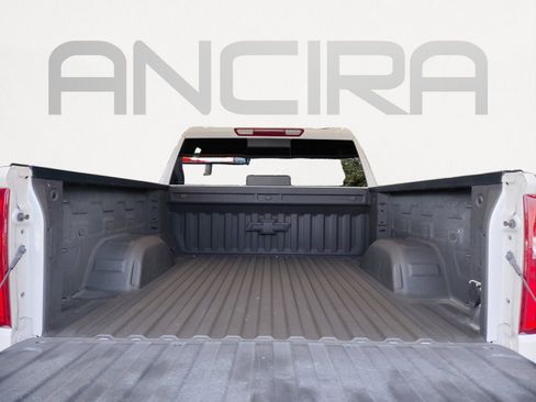 Used 2023 Chevrolet Silverado 1500 LT Trail Boss w/ LT Trail Boss Premium Package AWD/4WD image 13