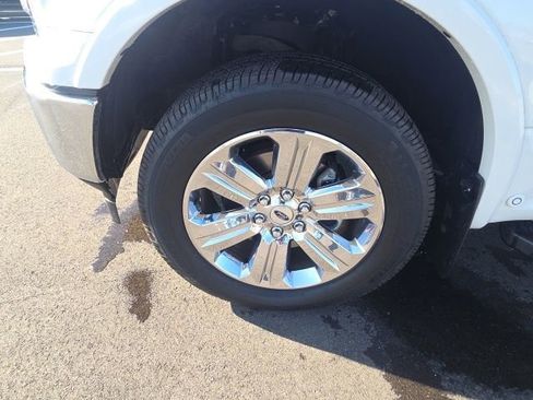 Used 2020 Ford F150 Lariat w/ Equipment Group 502A Luxury image 14