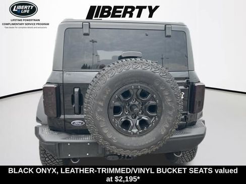 Used 2024 Ford Bronco Badlands image 4