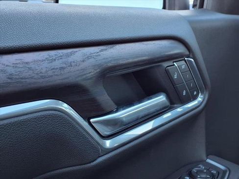 New 2026 GMC Sierra 1500 SLT w/ SLT Premium Plus Package image 16