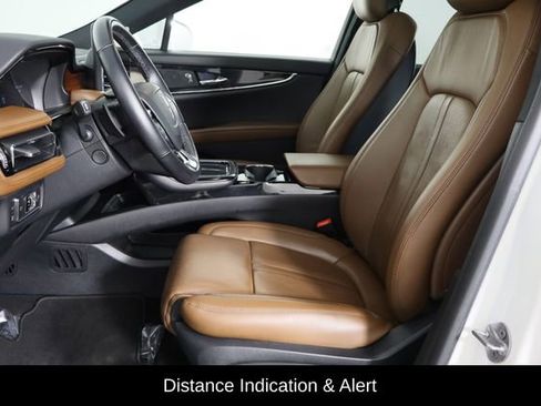 Used 2022 Lincoln Nautilus Reserve w/ Equipment Group 201A image 16